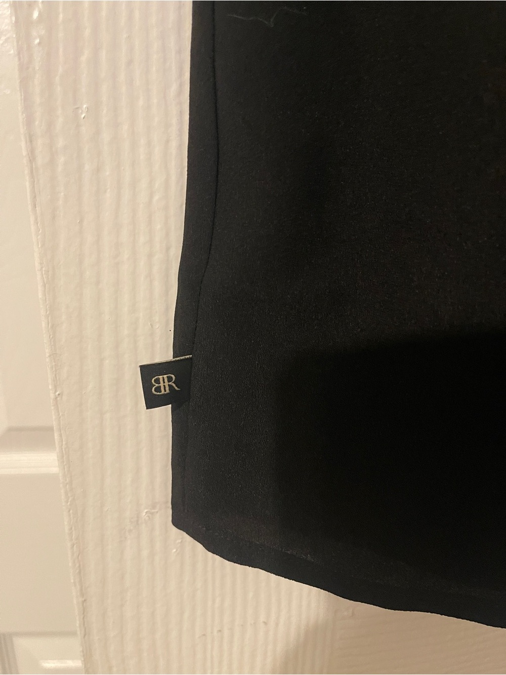 Banana Republic Black V-Neck Cap Sleeve Blouse - Picture 6 of 8